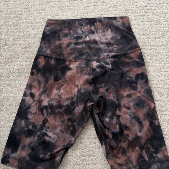 Lululemon Align Shorts 8” - Picture 4 of 5